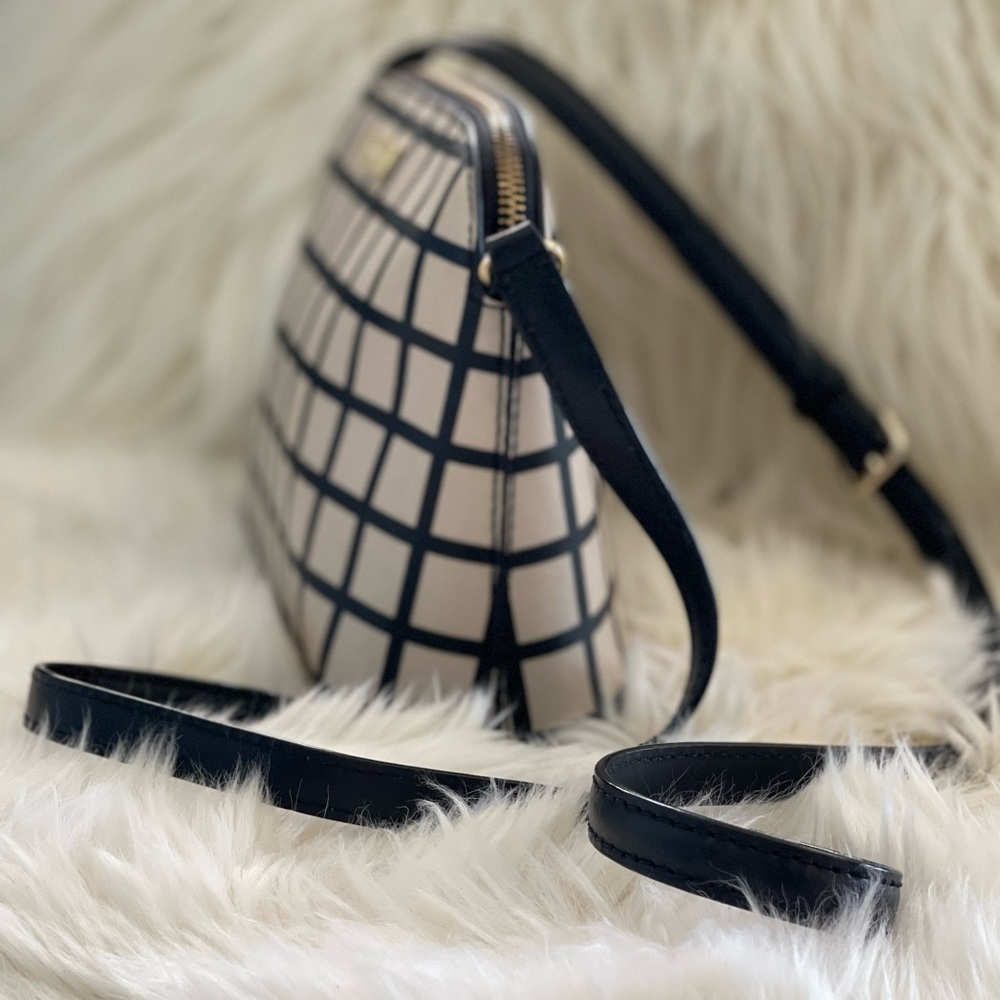 KATE SPADE Black and Beige Checker crossbody bag 🍾 - Picture 2 of 7